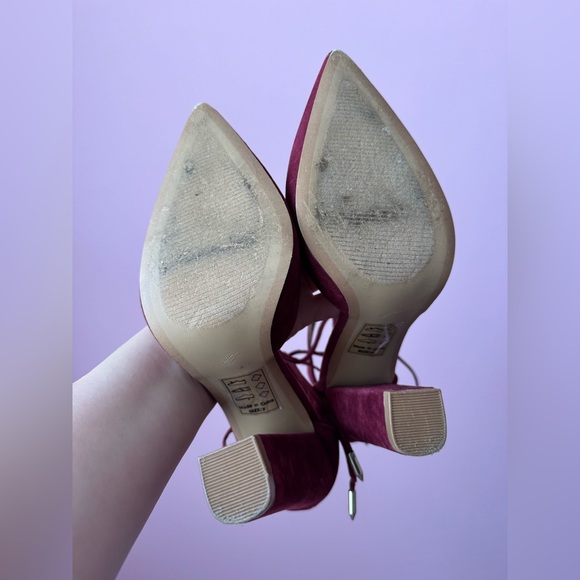 ❤️ REPOSH Red Heels ❤️ - Picture 3 of 5